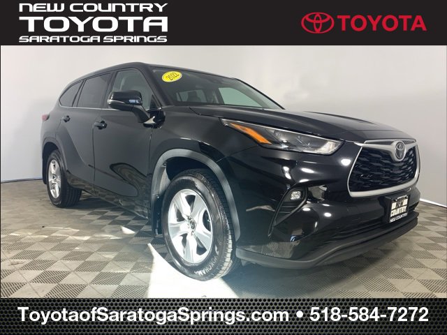 Used 2022 Toyota Highlander LE