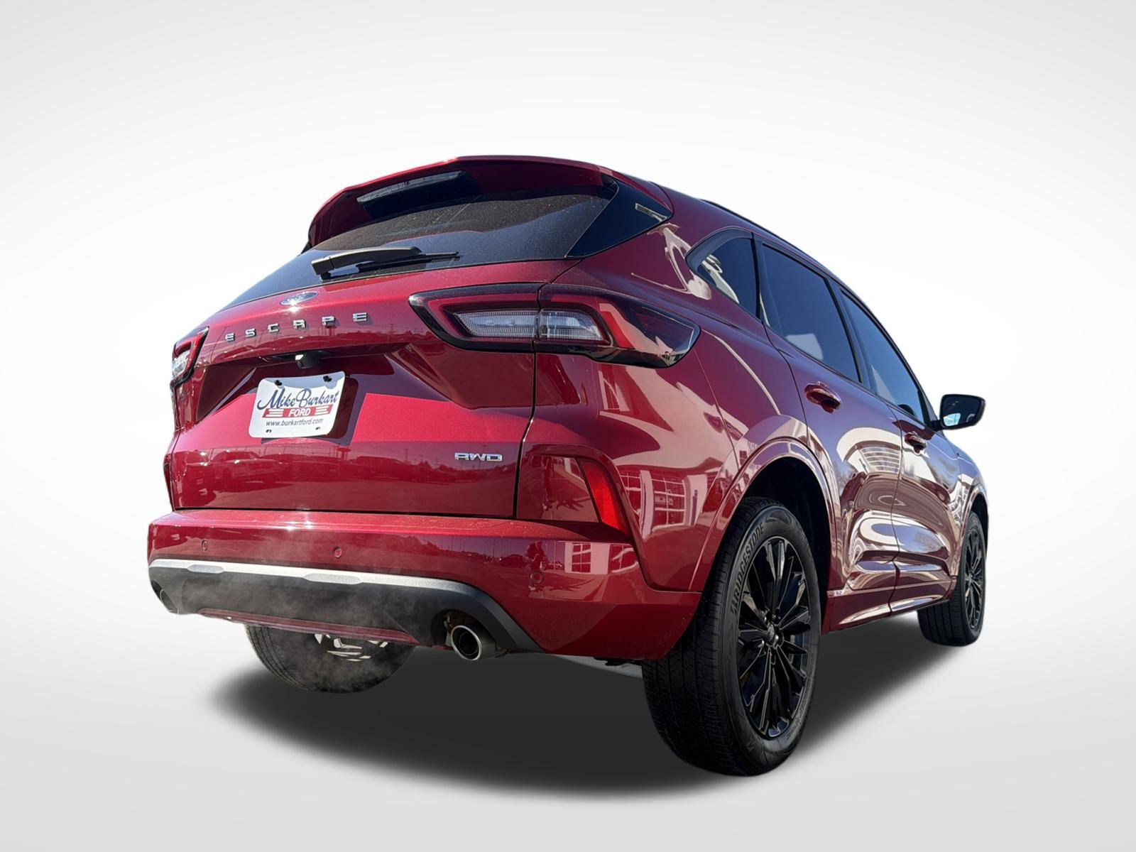 Certified 2023 Ford Escape ST-Line Elite AWD/4WD image 9