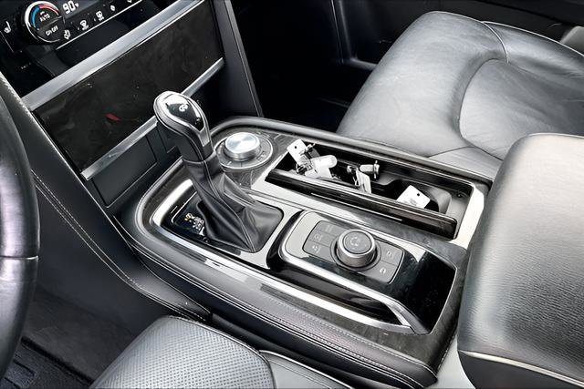 Used 2024 INFINITI QX80 Luxe AWD/4WD image 16