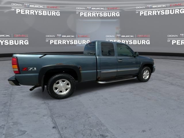 Used 2007 GMC Sierra 1500 SLE w/ Extended Cab Value Package AWD/4WD image 8