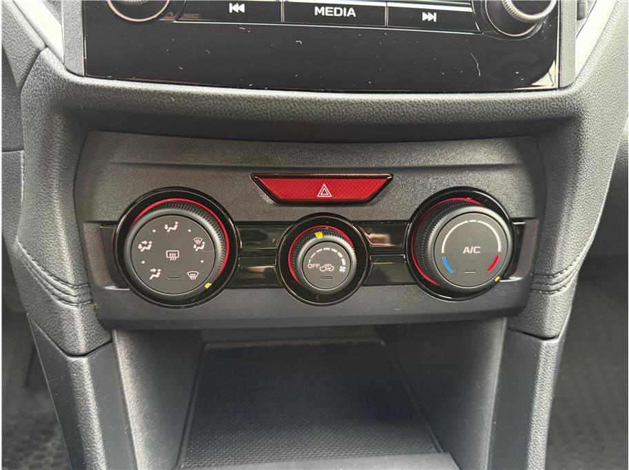 Used 2019 Subaru Crosstrek 2.0i image 21