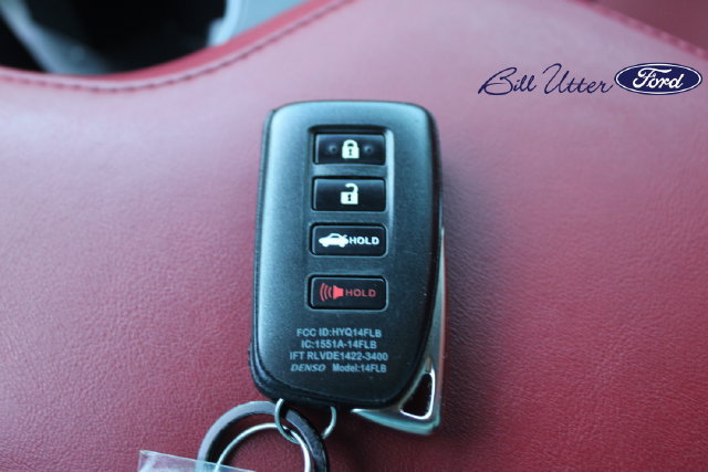Used 2024 Lexus IS 500 RWD image 26