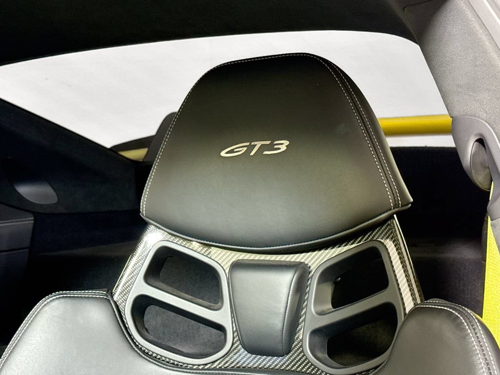 Used 2024 Porsche 911 GT3 RWD image 25