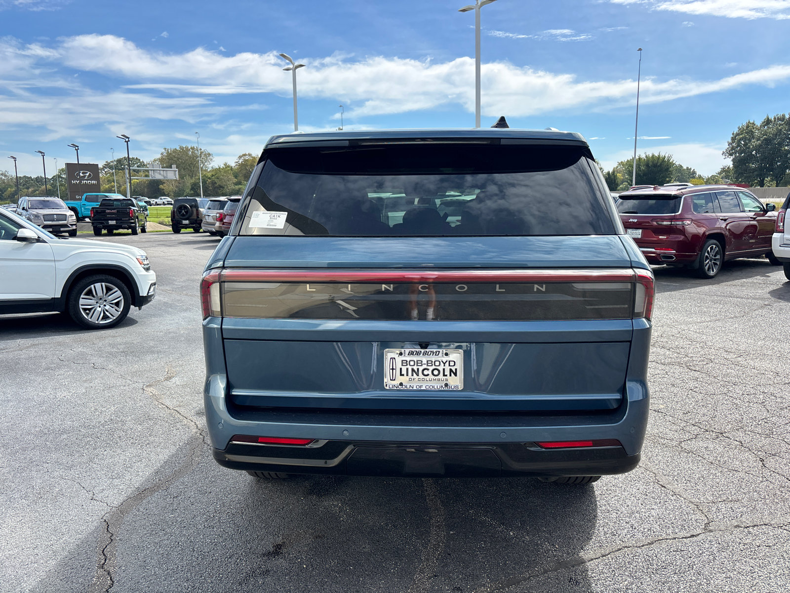 New 2027 Lincoln Navigator Reserve AWD/4WD image 6