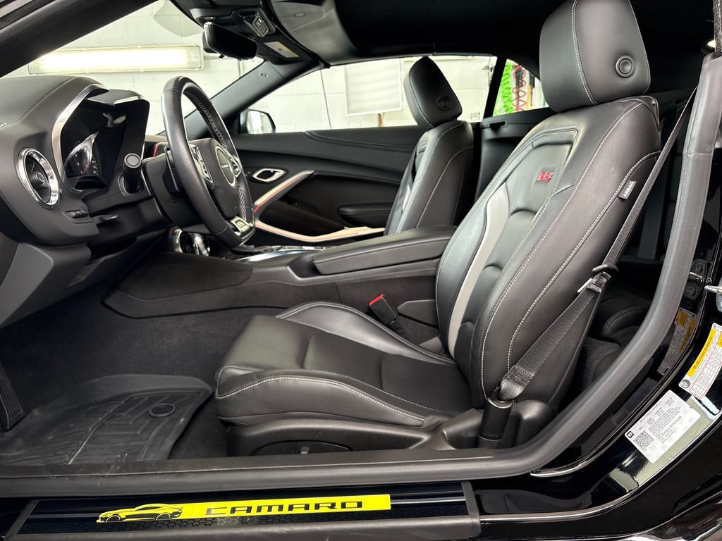 Used 2023 Chevrolet Camaro SS RWD image 12