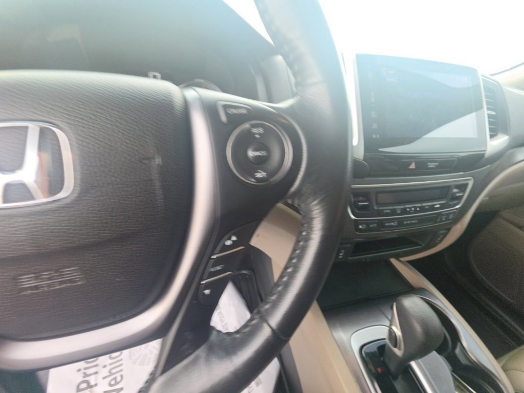Used 2017 Honda Ridgeline RTL-T image 19