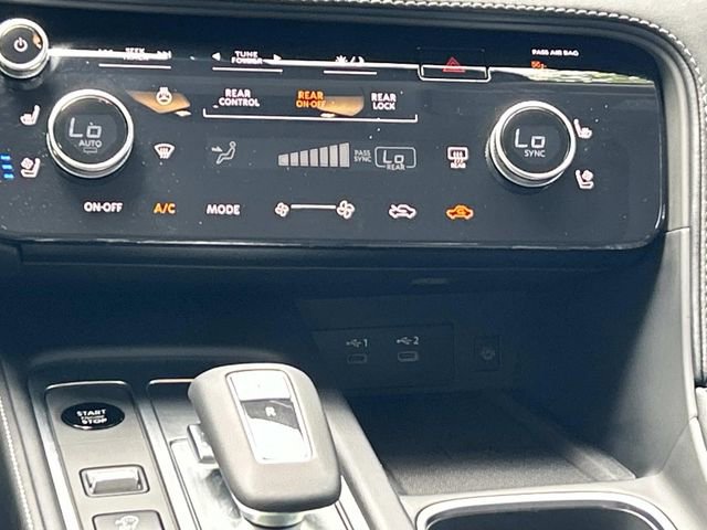 Certified 2026 INFINITI QX60 Luxe w/ Cargo Package FWD image 28