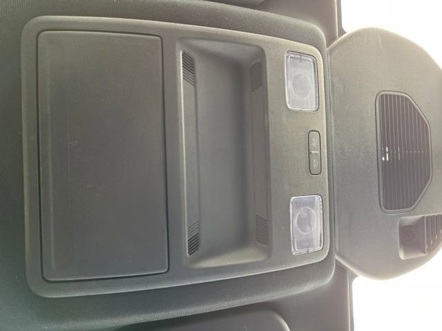 Used 2023 Ford Escape ST-Line image 16