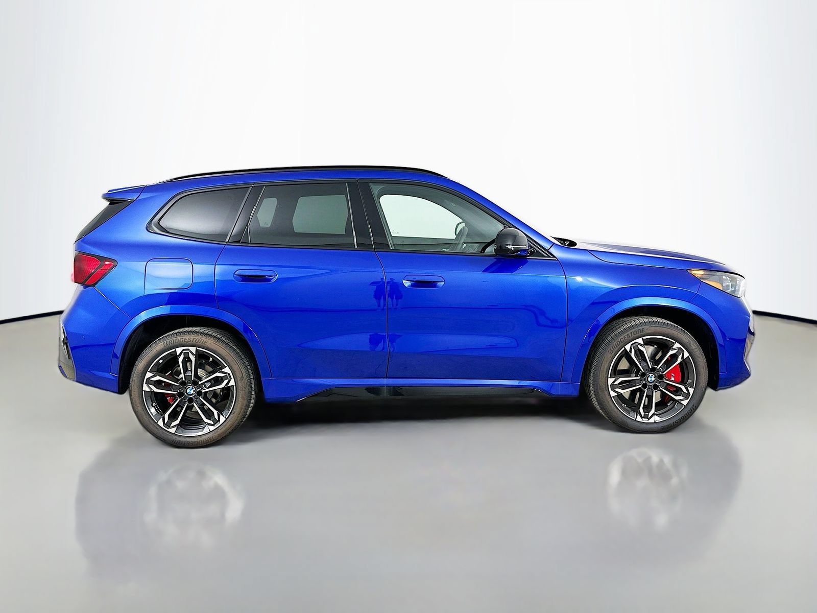 New 2026 BMW X1 xDrive28i w/ Technology Package AWD/4WD image 4