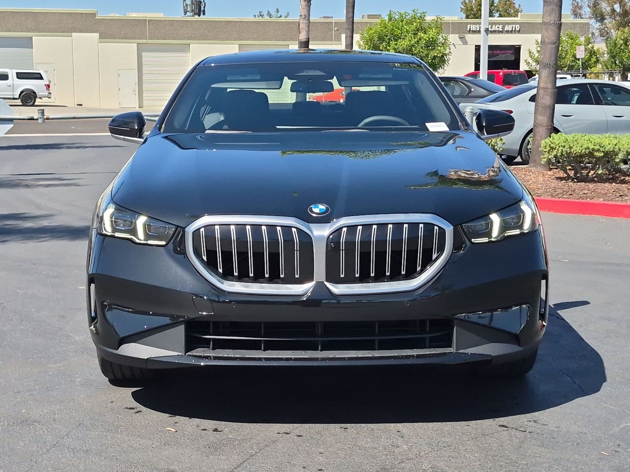 New 2027 BMW 530i w/ Convenience Package RWD image 3
