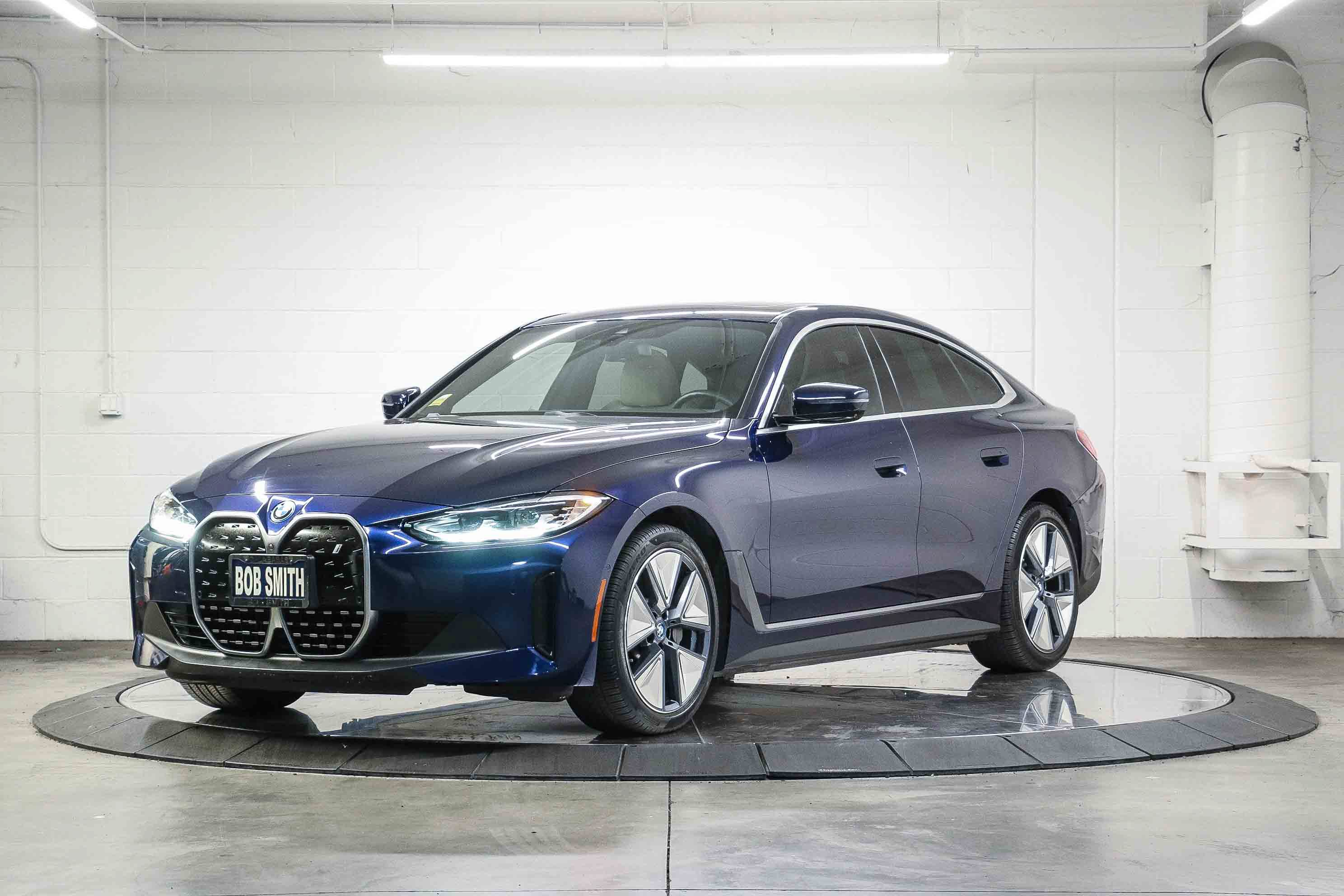 Certified 2023 BMW i4 eDrive35 w/ Premium Package RWD image 3