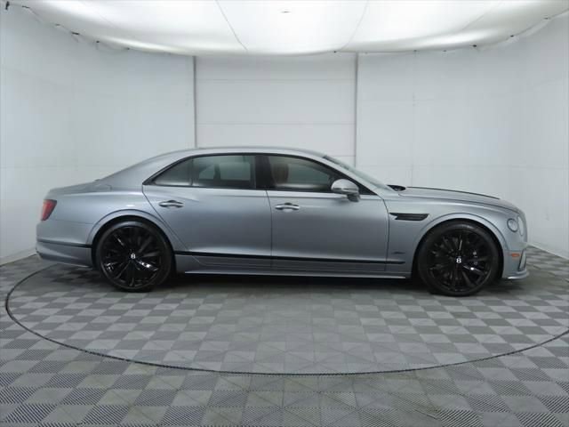 New 2025 Bentley Flying Spur Plug-In Hybrid image 4