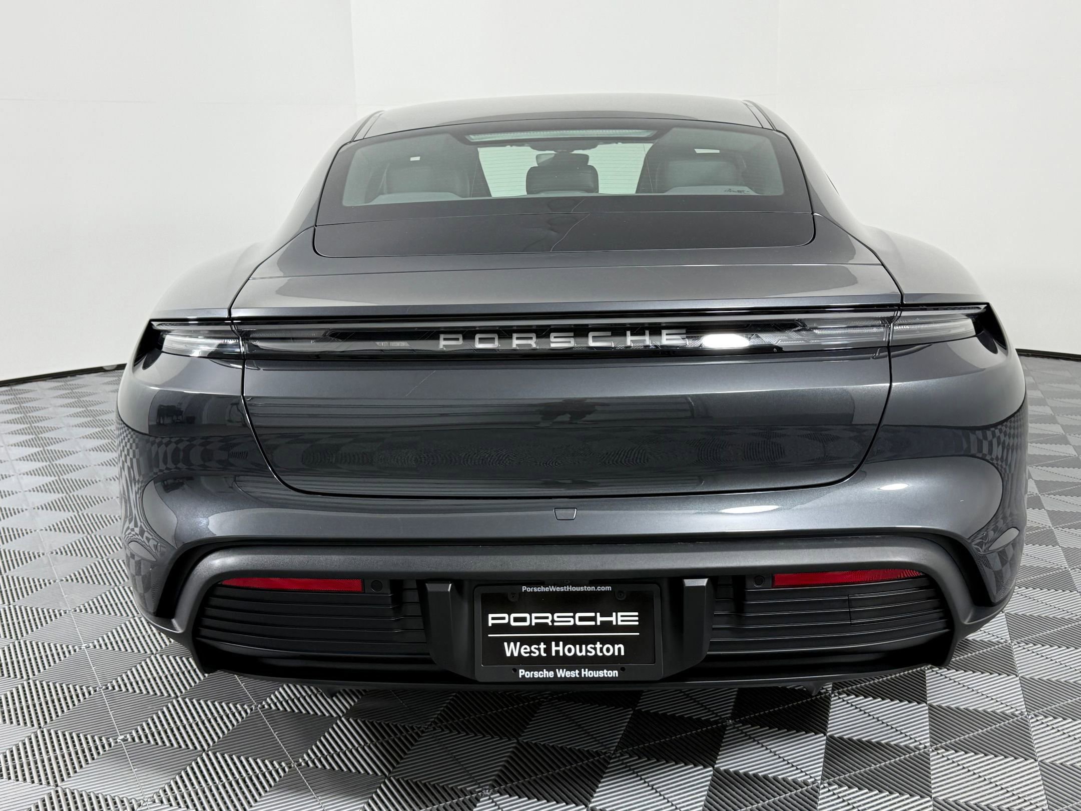 New 2026 Porsche Taycan image 10