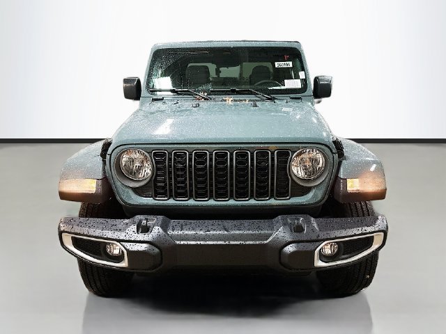 New 2026 Jeep Gladiator Sport AWD/4WD image 3