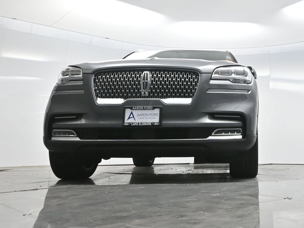 Used 2023 Lincoln Aviator Reserve w/ Equipment Group 201A AWD/4WD image 53