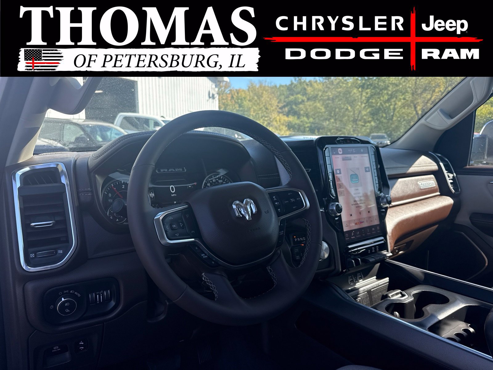 Used 2025 RAM 1500 Laramie AWD/4WD image 11