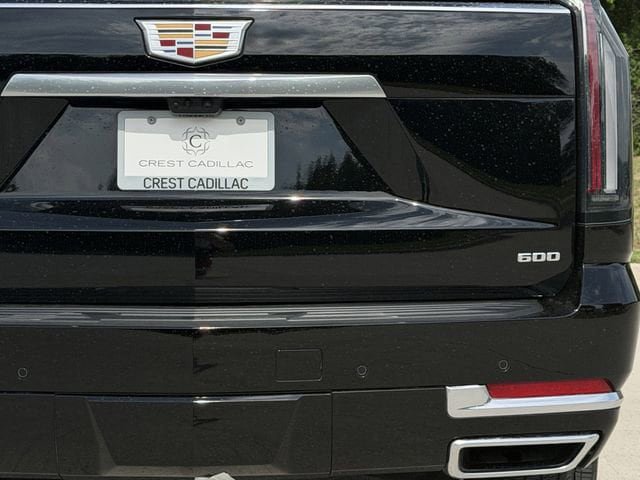 New 2026 Cadillac Escalade ESV Luxury w/ Touring Package AWD/4WD image 5