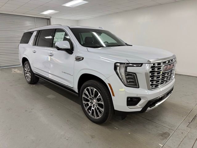 New 2026 GMC Yukon XL Denali w/ Sun & Power Step Package image 3