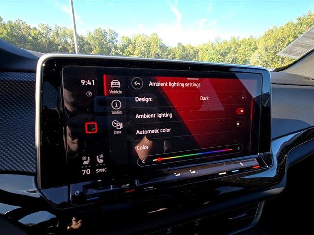 New 2025 Volkswagen Atlas Cross Sport SEL R-Line image 19