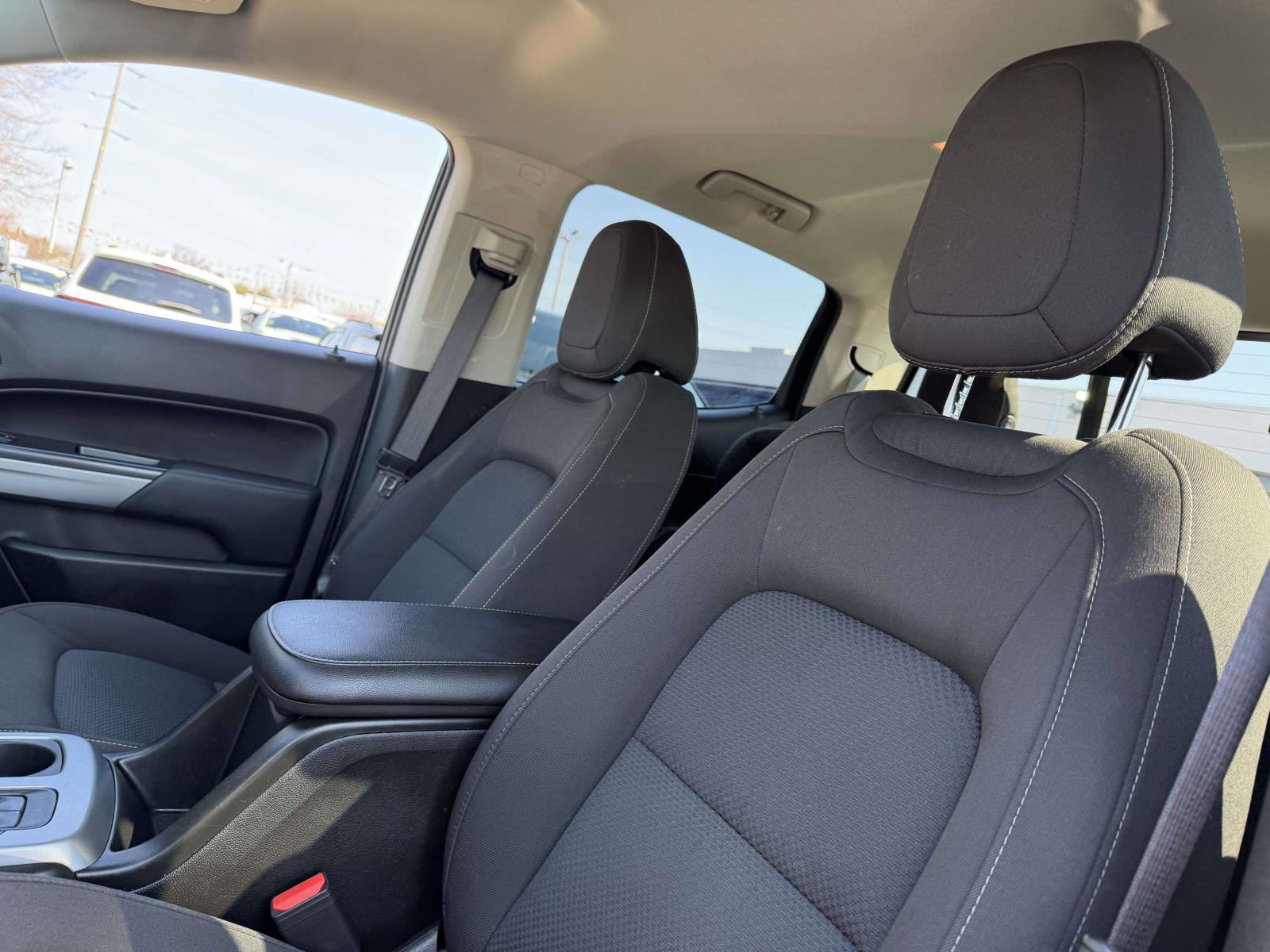 Certified 2022 Chevrolet Colorado LT w/ LT Convenience Package AWD/4WD image 11