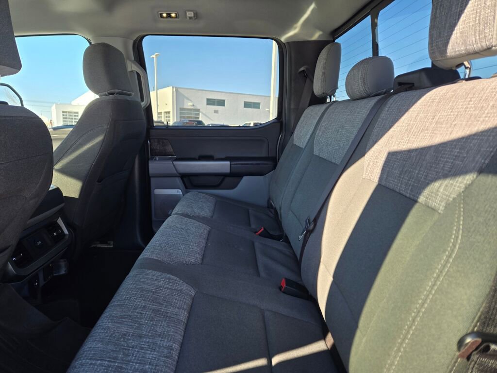 Used 2023 Ford F250 XLT w/ XLT Premium Package image 16