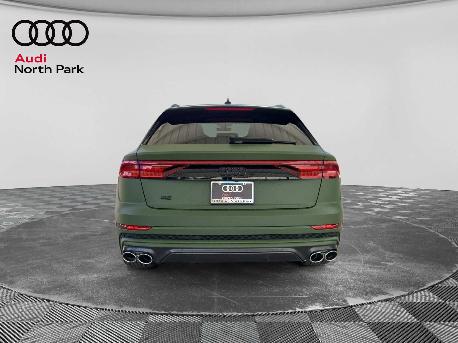 Used 2023 Audi SQ8 Prestige w/ Prestige Package AWD/4WD image 4