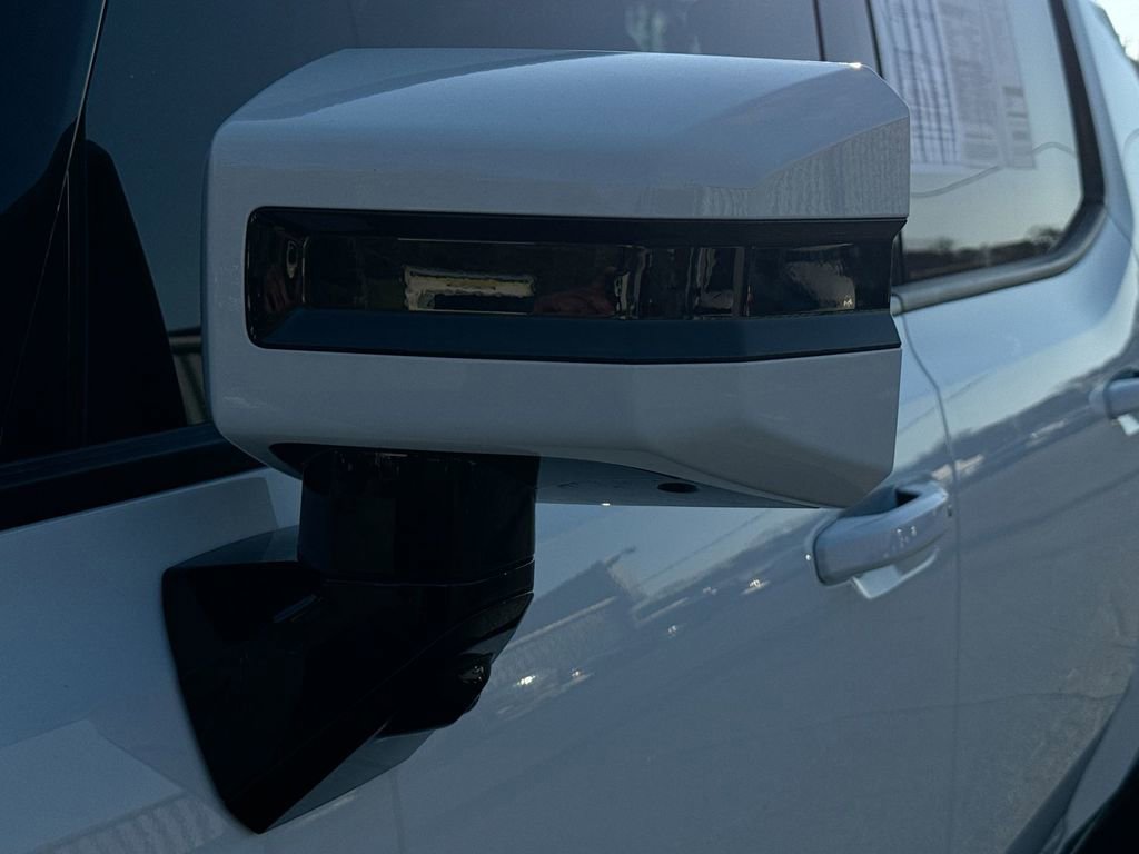 Used 2025 GMC Hummer EV 3X image 11