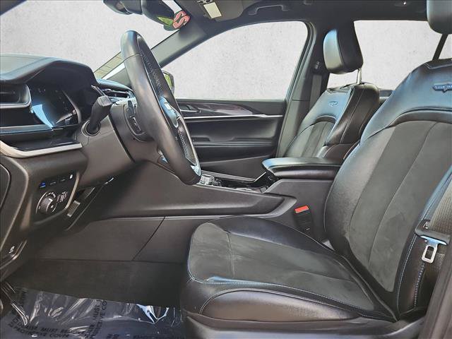 Used 2022 Jeep Grand Cherokee Trailhawk AWD/4WD image 15