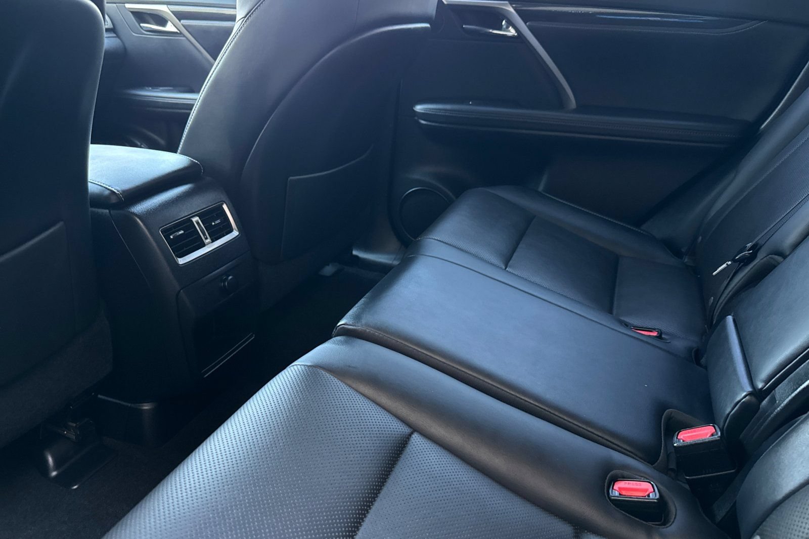 Used 2019 Lexus RX 350 FWD w/ Accessory Package image 12