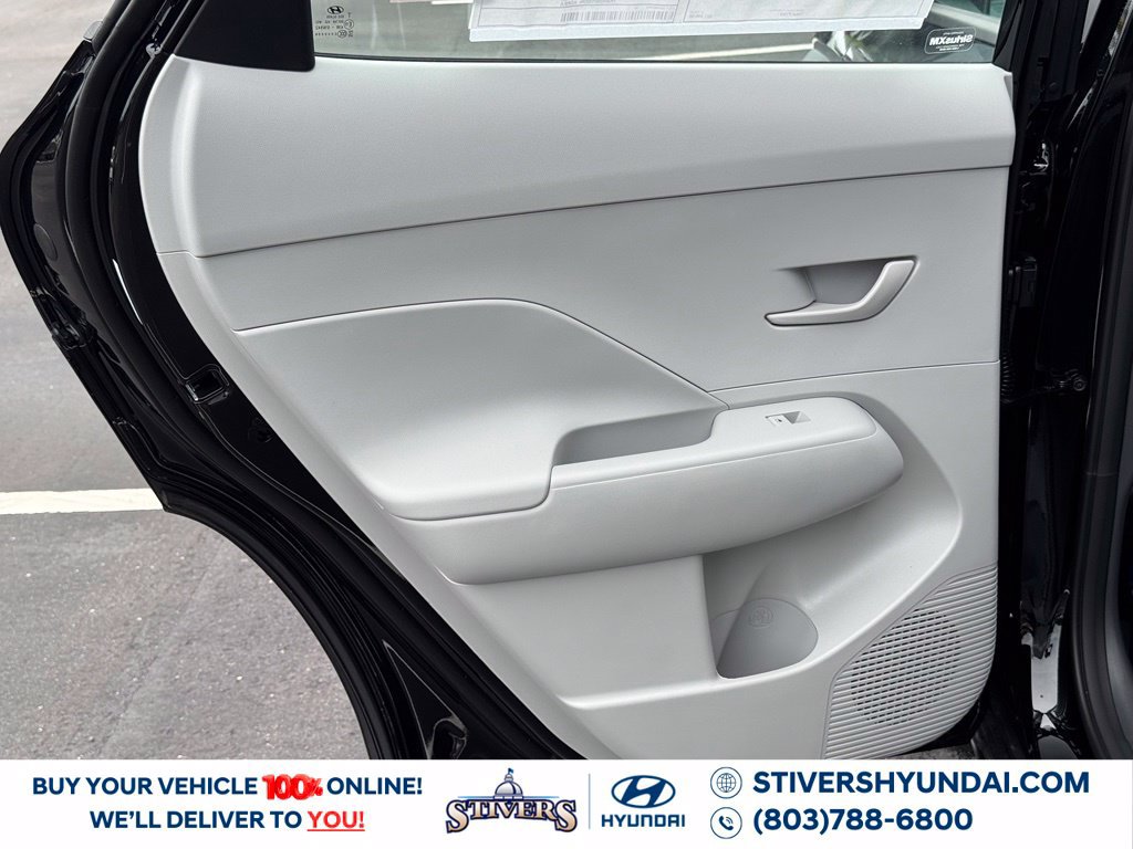 New 2027 Hyundai Kona SE FWD image 17
