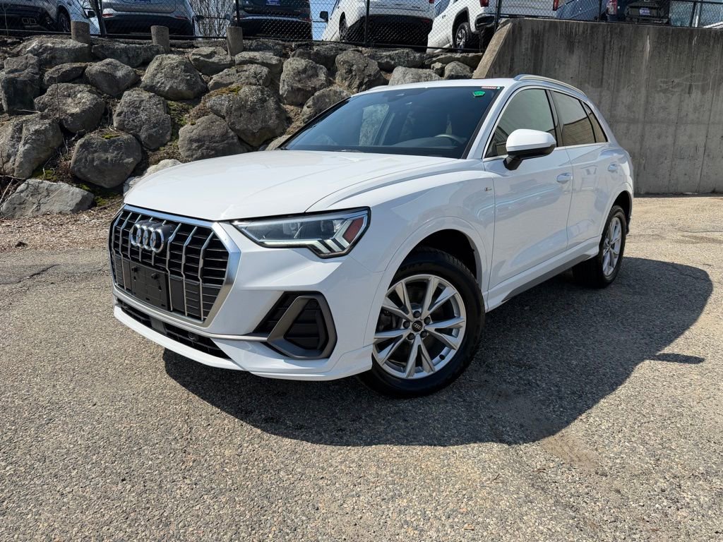 Used 2025 Audi Q3 2.0T Premium