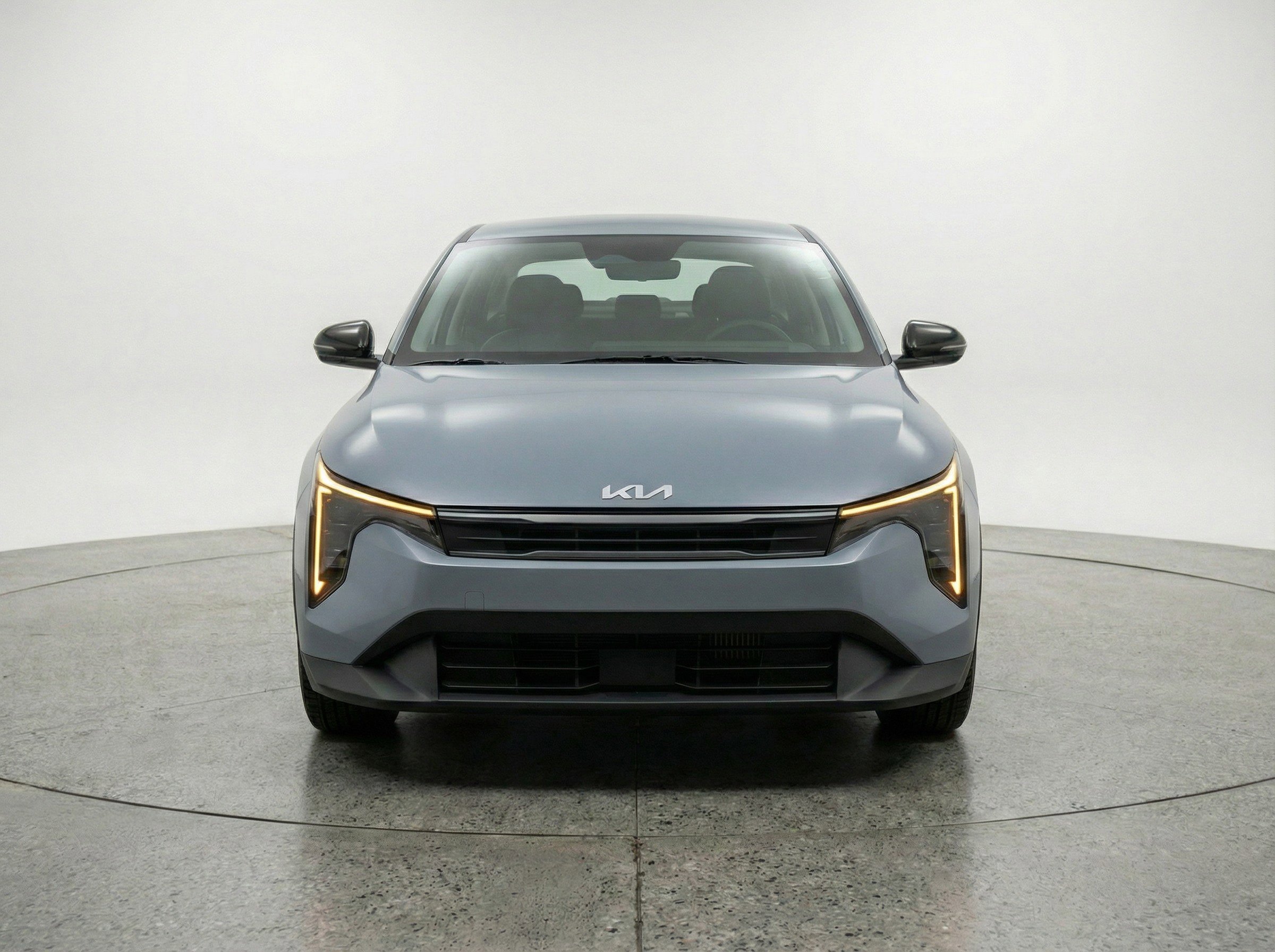 Used 2025 Kia K4 LXS FWD image 2