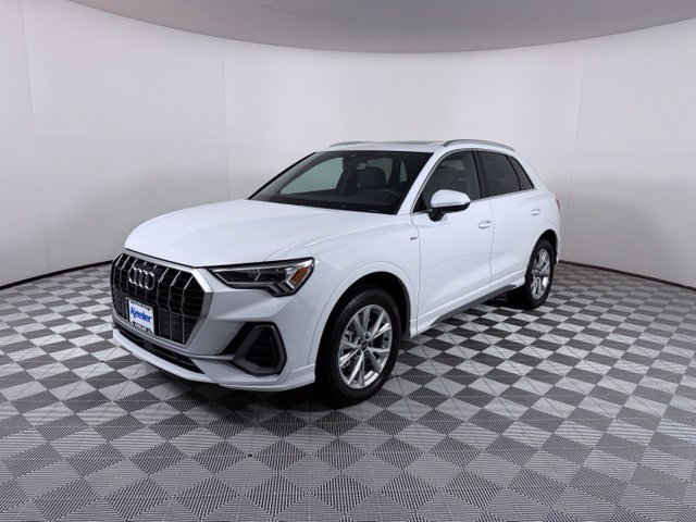 Certified 2024 Audi Q3 2.0T Premium Plus AWD/4WD image 3