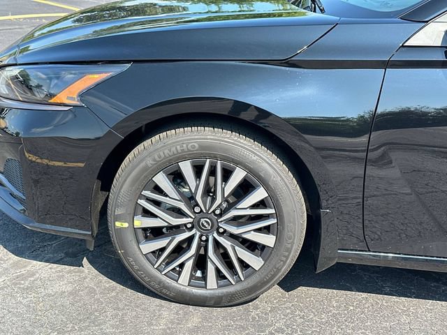 New 2026 Nissan Altima 2.5 SV AWD/4WD image 6