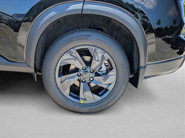 New 2026 Nissan Rogue SV FWD image 9