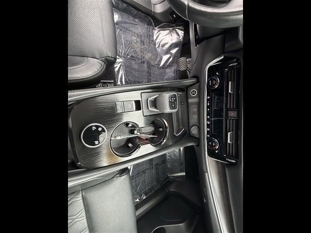 Used 2023 Nissan Rogue Platinum image 15