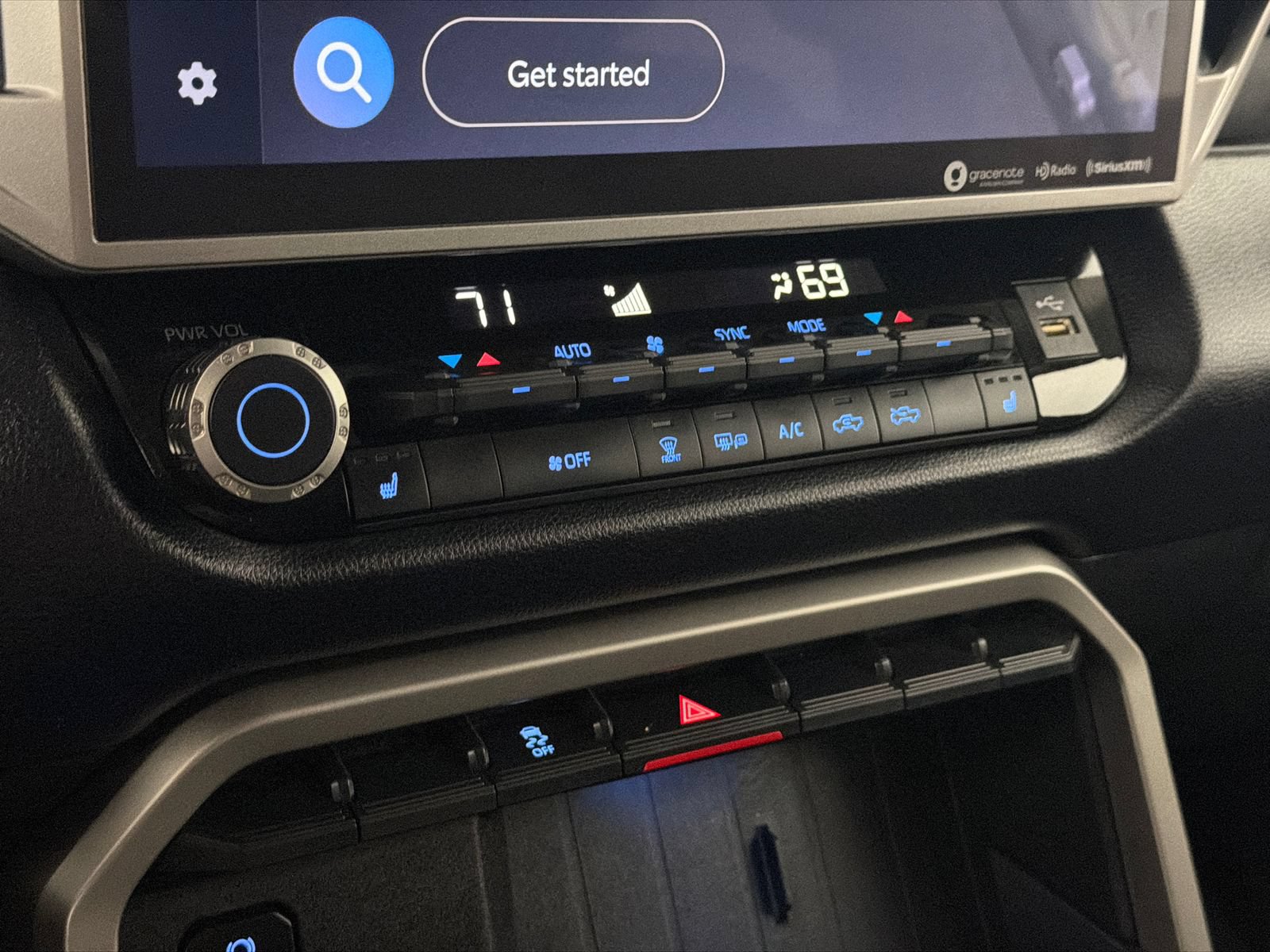 Used 2022 Toyota Tundra SR5 w/ SR5 Premium Package AWD/4WD image 27