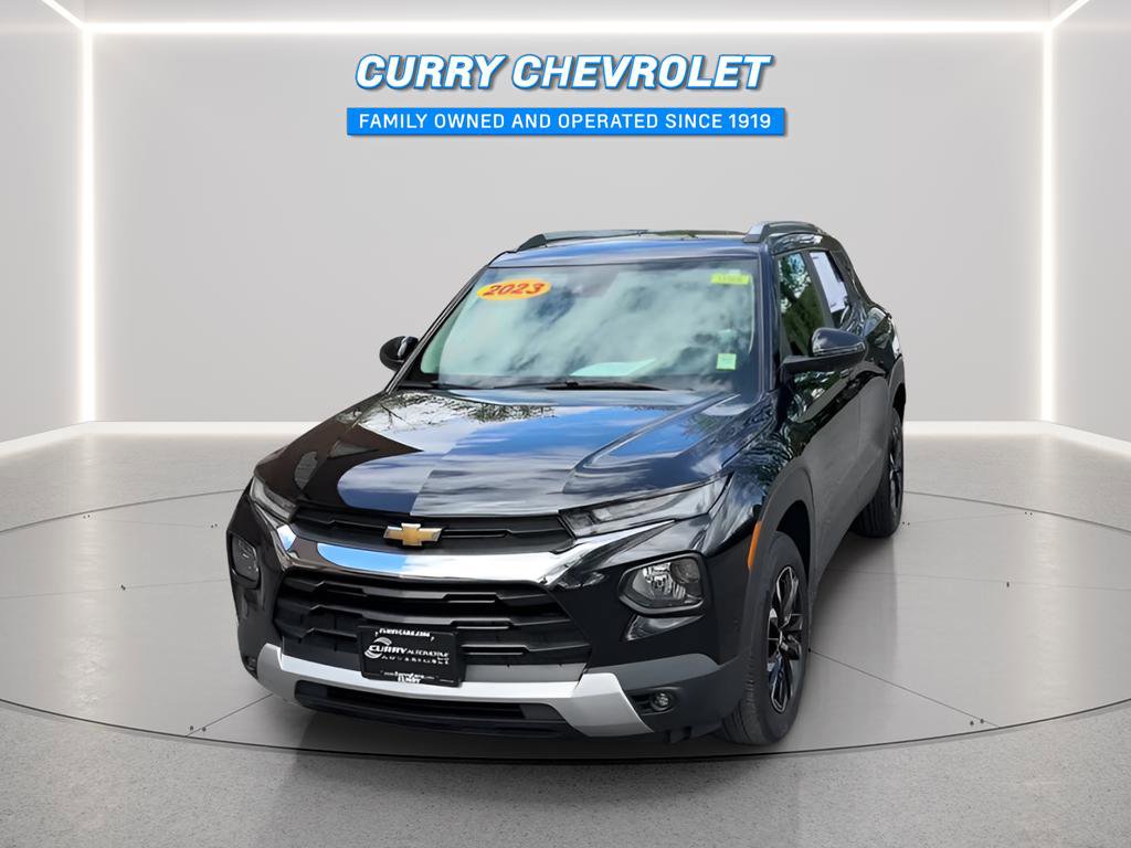 Used 2023 Chevrolet TrailBlazer LT AWD/4WD image 3