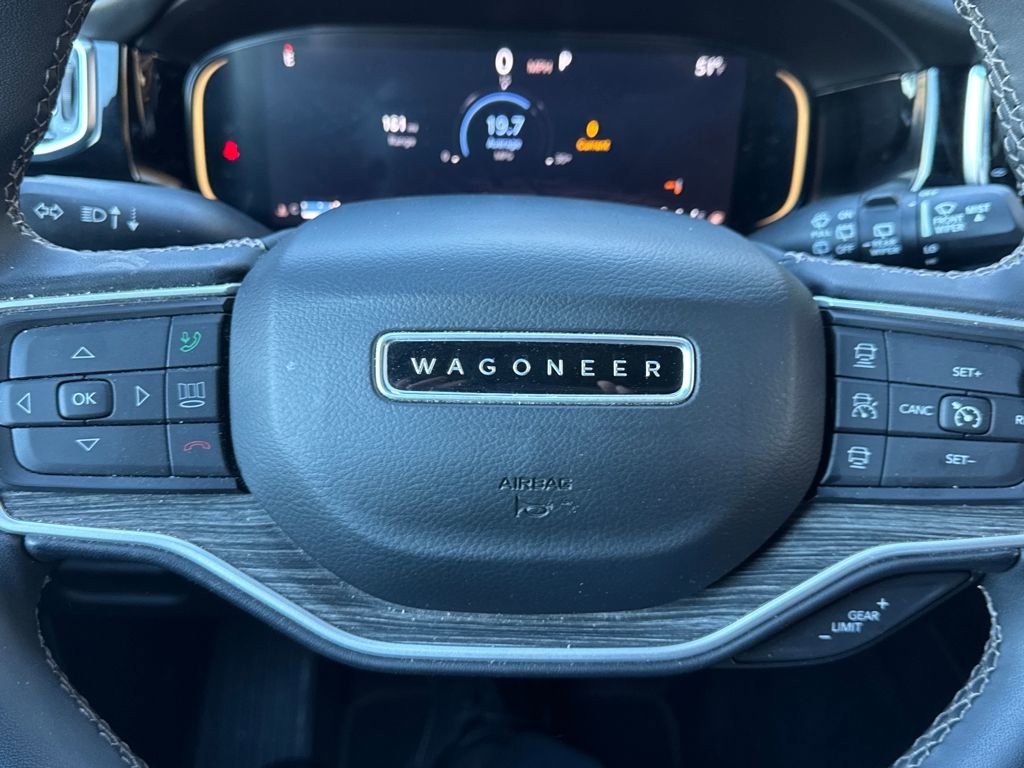 Used 2022 Jeep Wagoneer Series III w/ Convenience Group I image 5