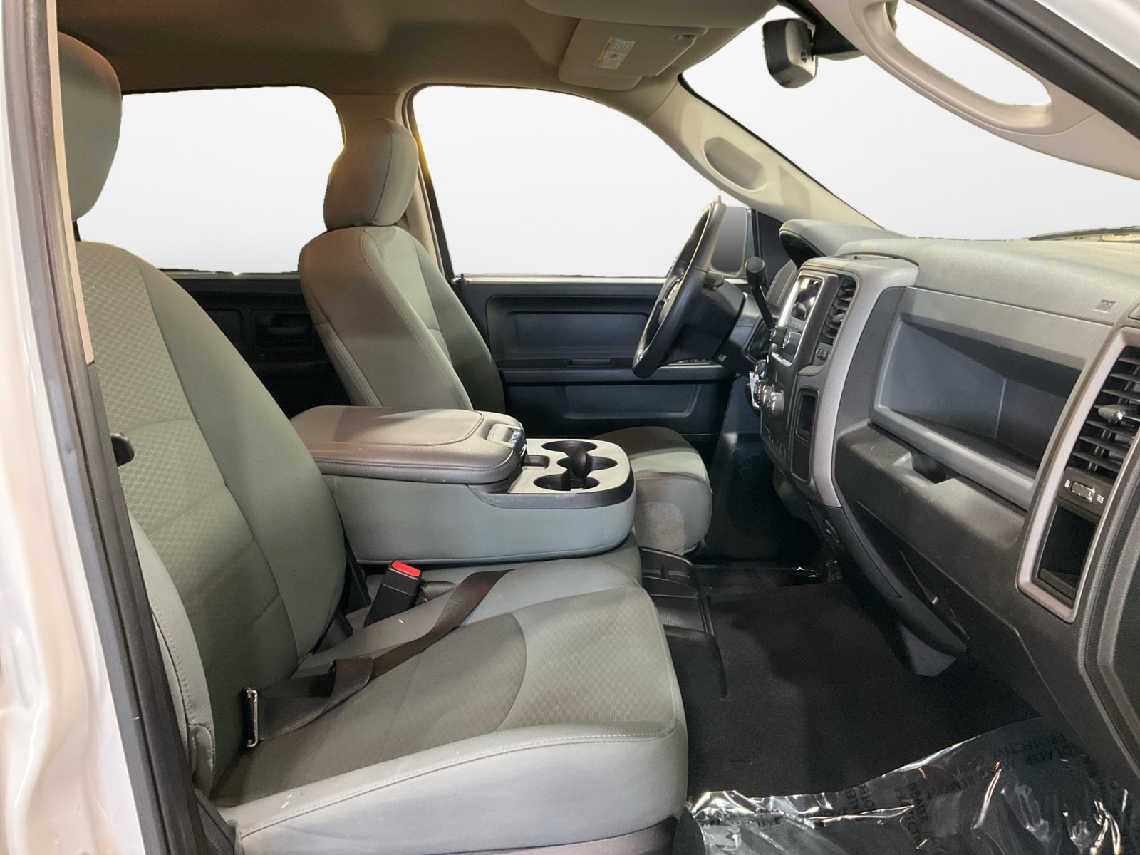 Used 2019 RAM 1500 ST w/ SXT Plus Group AWD/4WD image 17