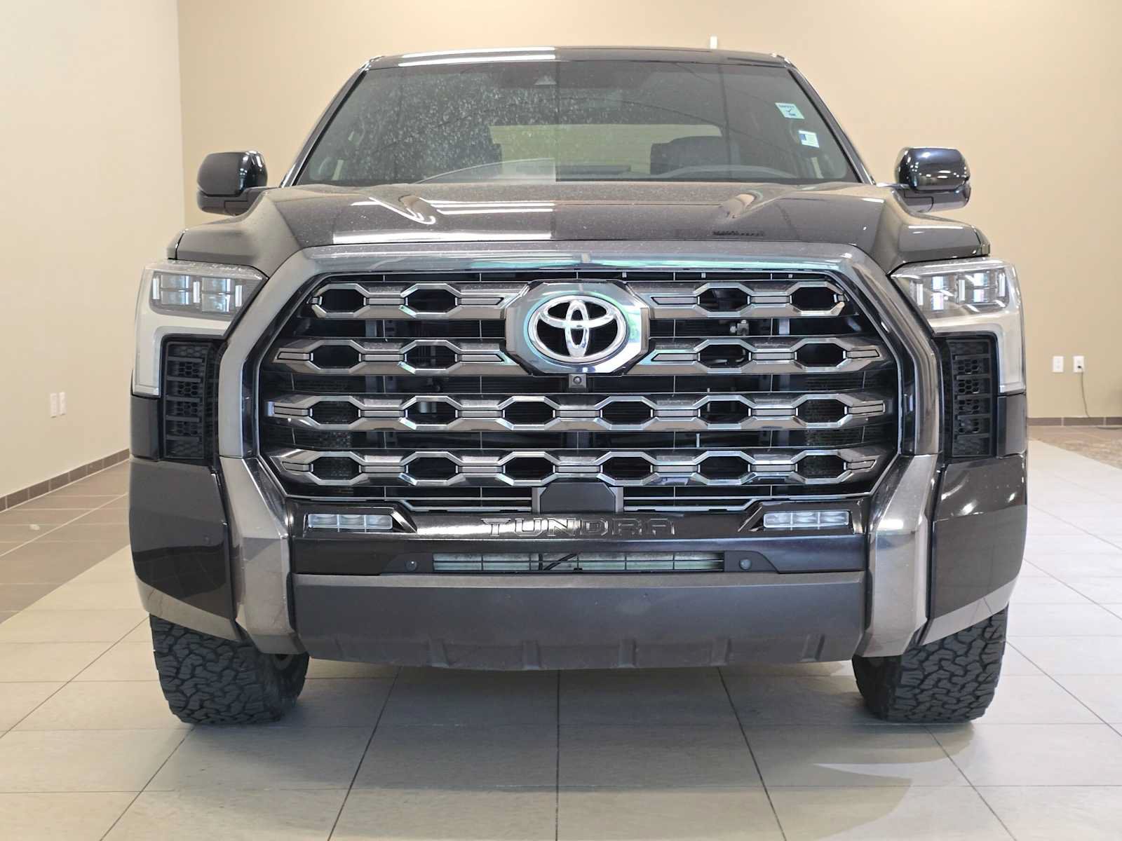 Used 2023 Toyota Tundra Platinum AWD/4WD image 7