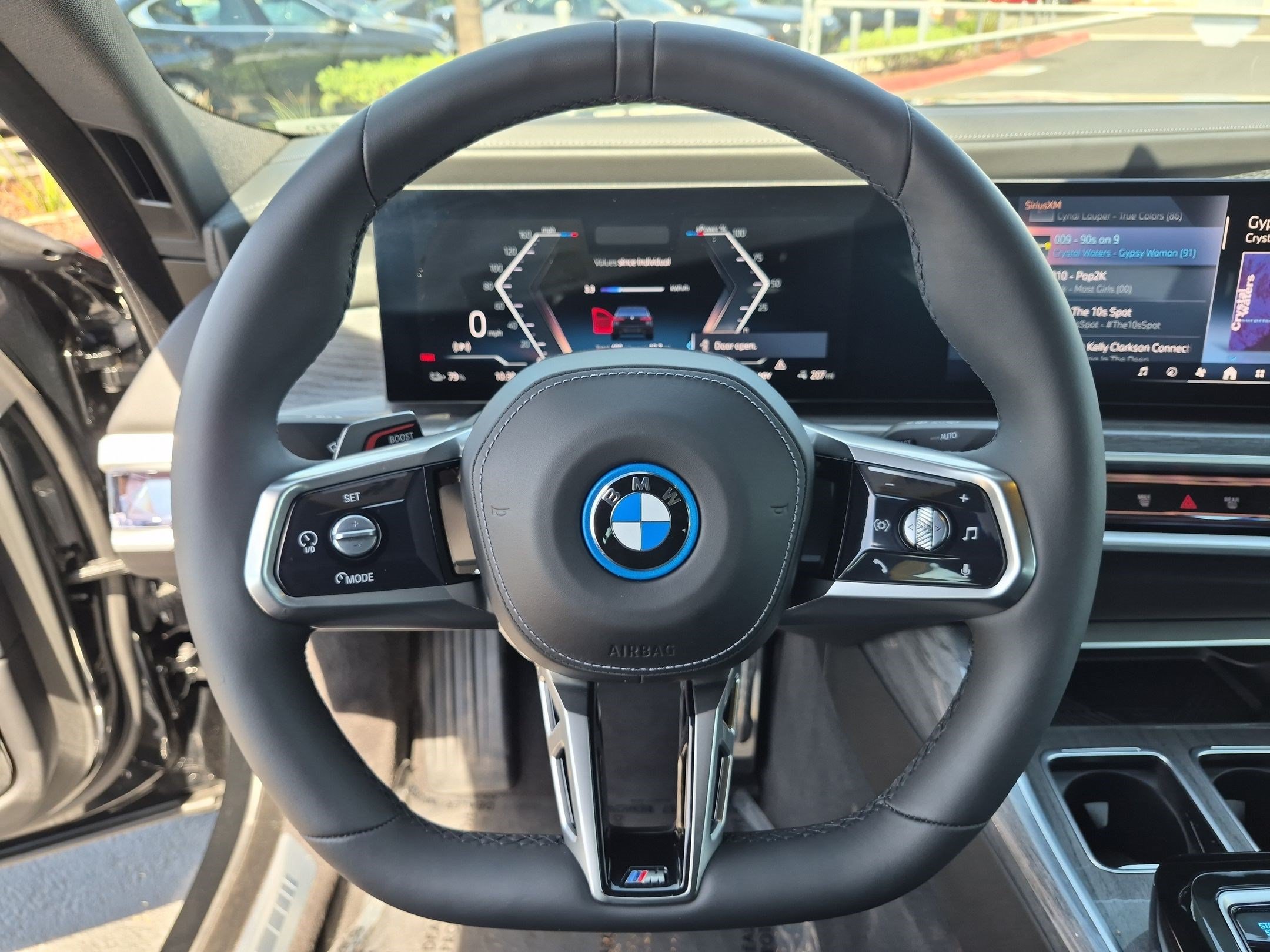 Used 2025 BMW i7 eDrive50 w/ M Sport Package RWD image 18