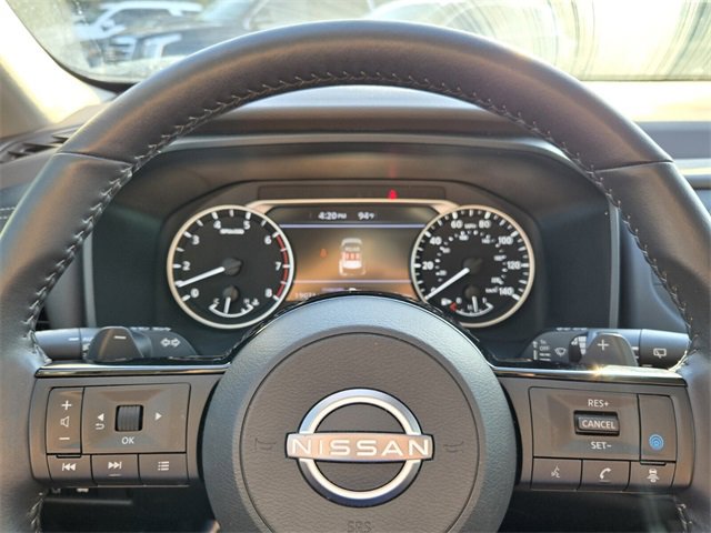 Used 2023 Nissan Rogue SV w/ SV Premium B Package image 23