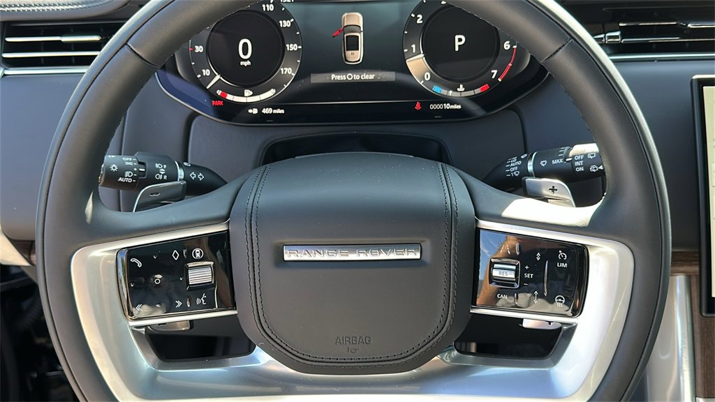 New 2025 Land Rover Range Rover SE image 13