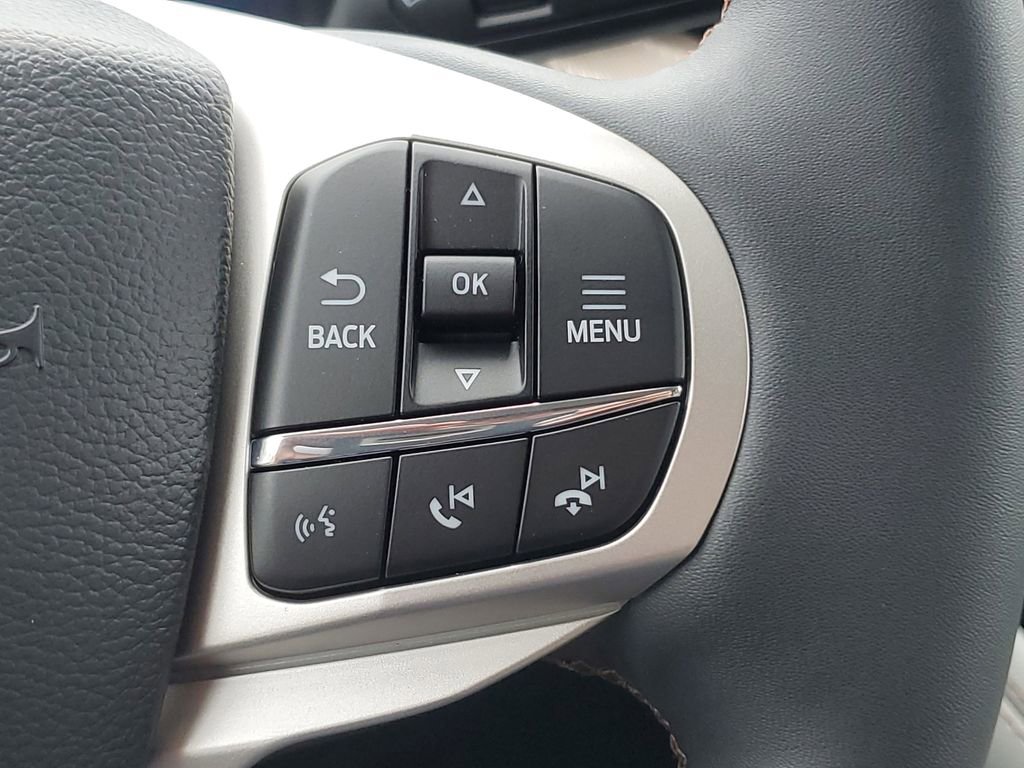 New 2026 Ford Explorer Active image 13