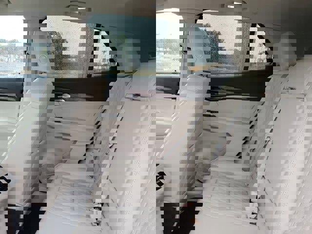 Used 2022 Buick Envision Avenir w/ Technology Package II image 9