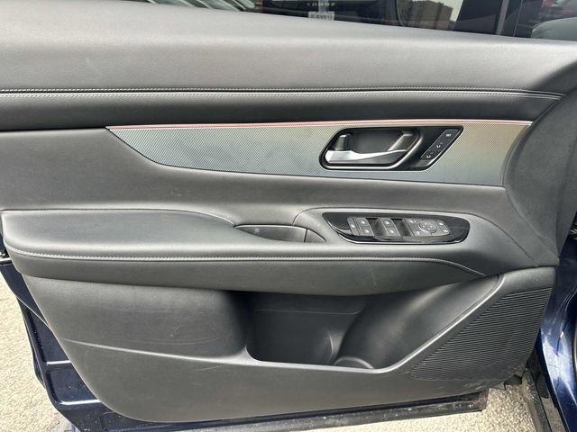 Used 2025 Nissan Murano SL w/ Cargo Package image 17