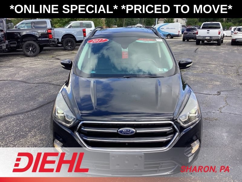 Used 2017 Ford Escape Titanium AWD/4WD image 3