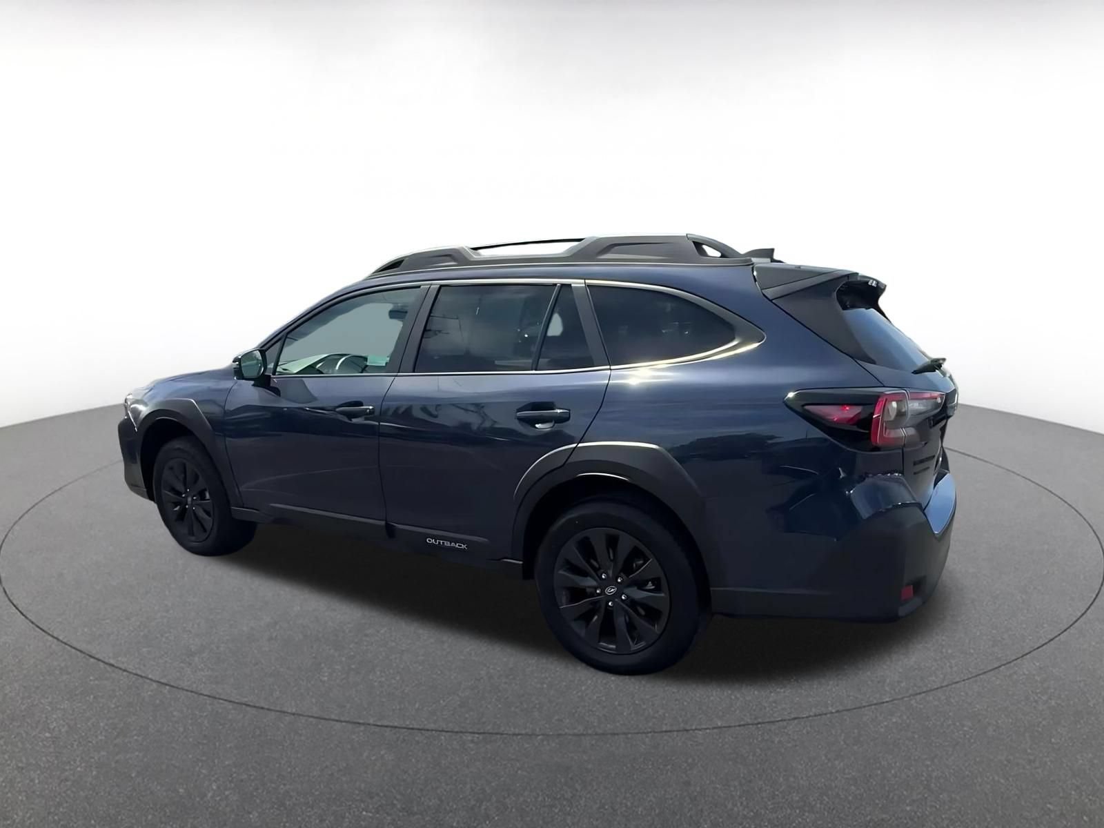 Used 2025 Subaru Outback Onyx Edition AWD/4WD image 9