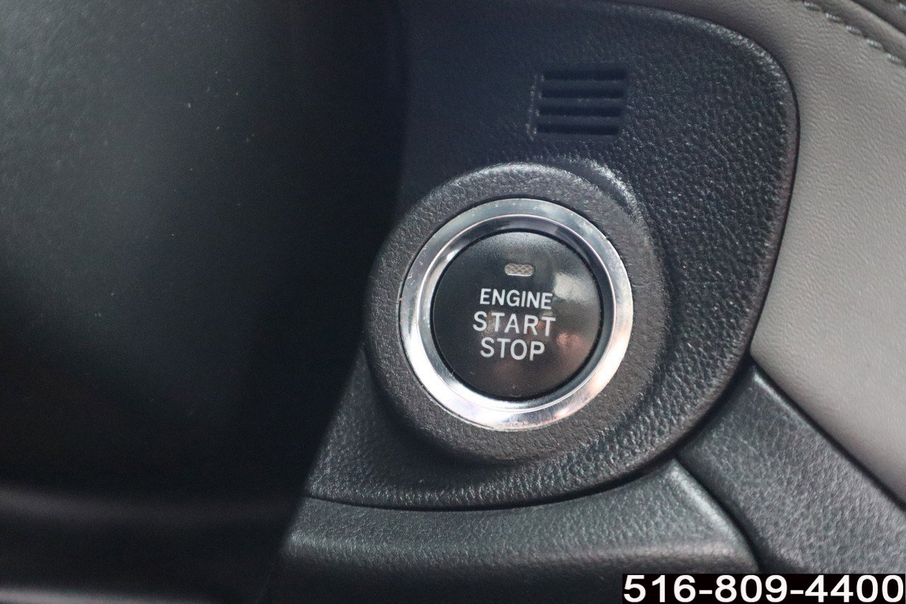 Used 2023 Subaru Outback Premium image 29